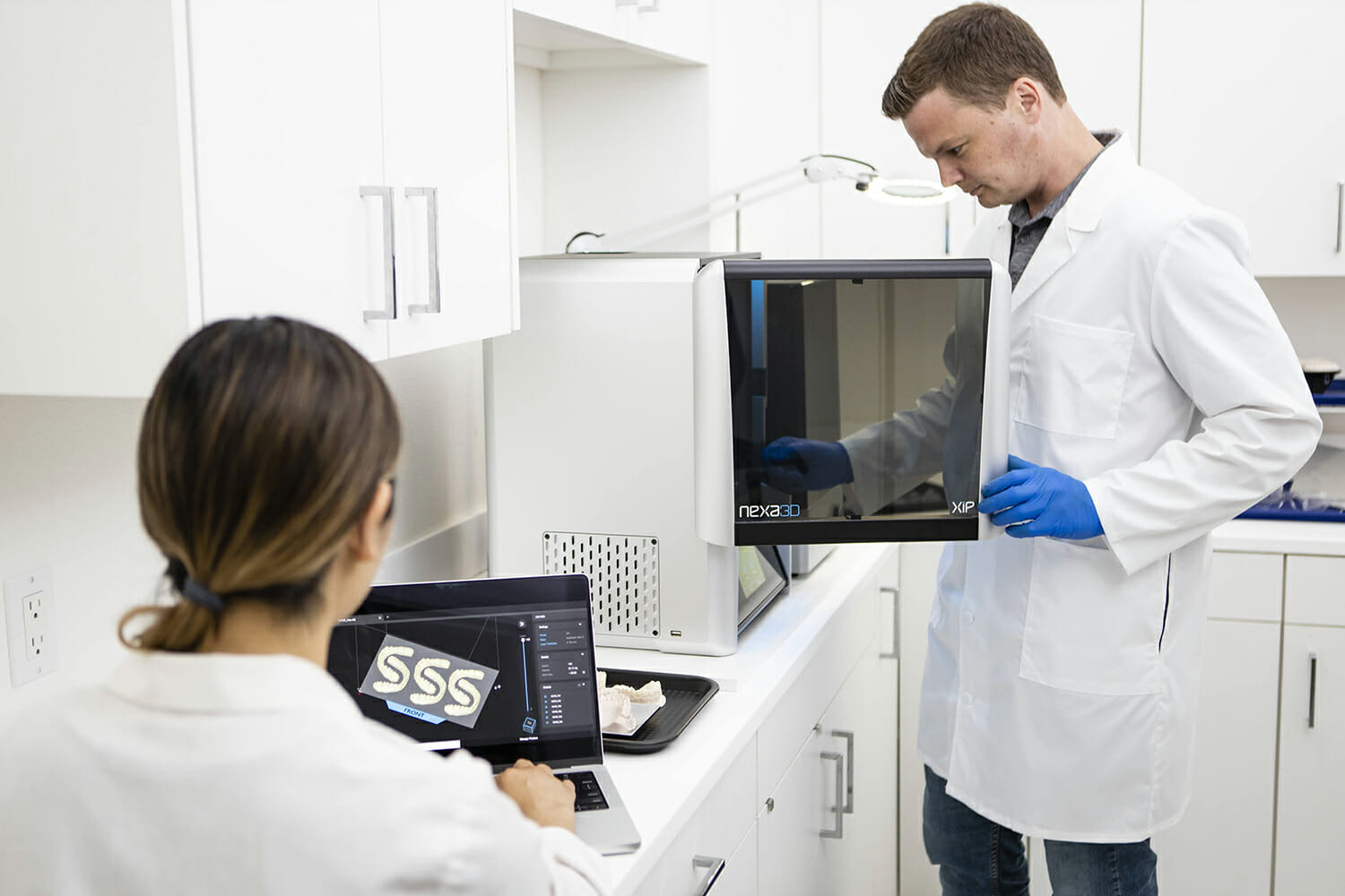 XiP Desktop 3D Printer for Dental Applications